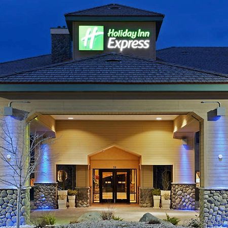 Holiday Inn Express Fallon By Ihg Exterior photo