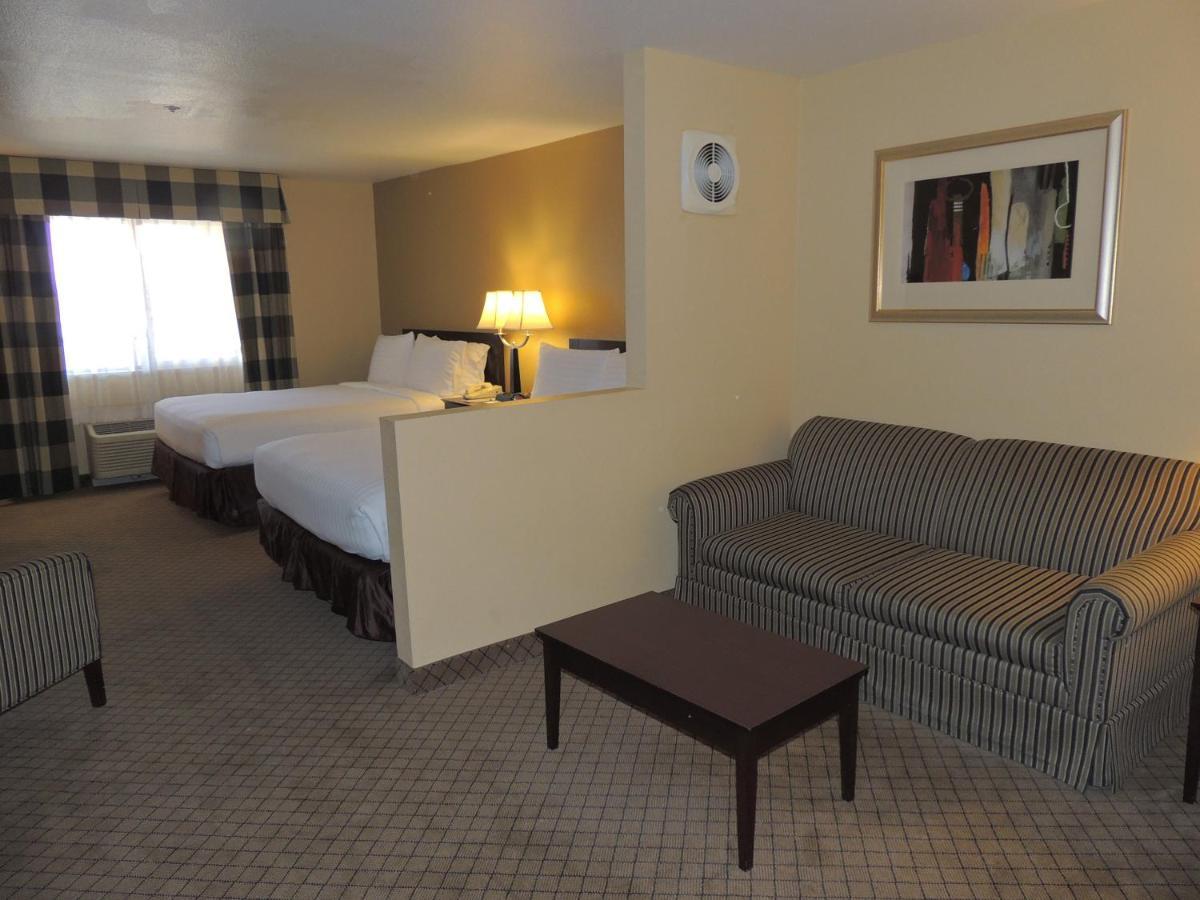 Holiday Inn Express Fallon By Ihg Exterior photo