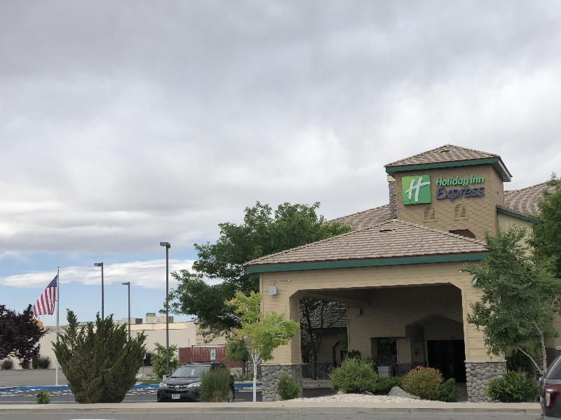 Holiday Inn Express Fallon By Ihg Exterior photo