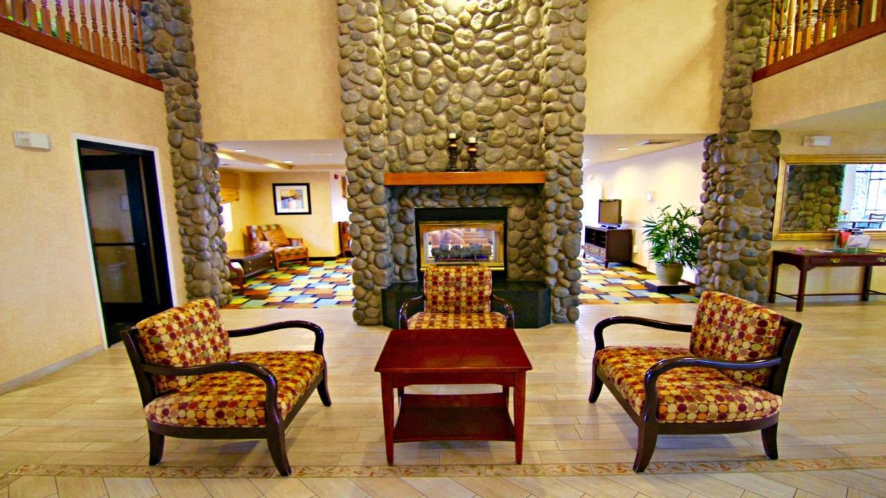 Holiday Inn Express Fallon By Ihg Exterior photo