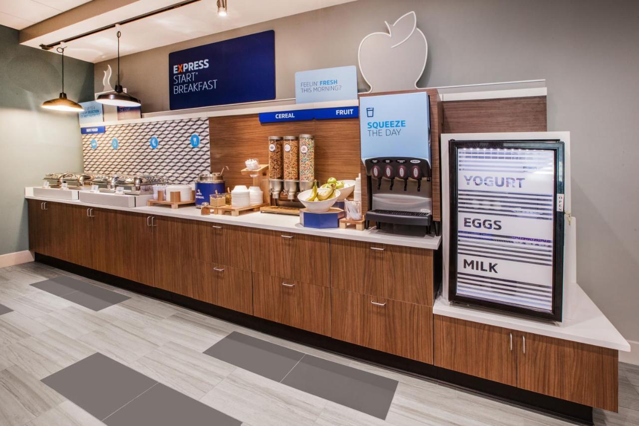 Holiday Inn Express Fallon By Ihg Exterior photo